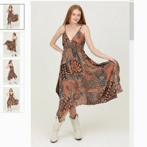 Brown multi color V-neck Hanky hem Maxi Dress